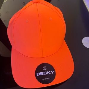 Decky hat